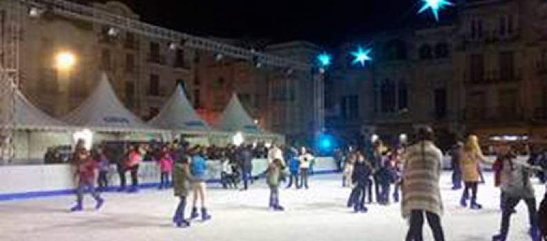 Pista de gel a la Plaça del Mercadal del 27 de novembre al 10 de gener